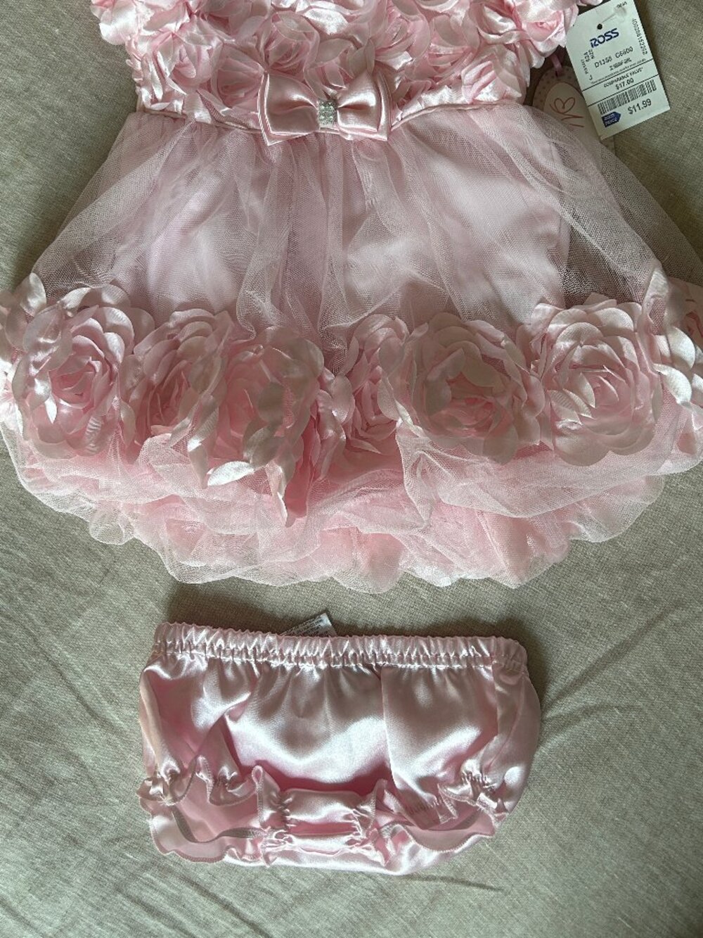 7 Piece Baby Girl Bundle - 12 Months - Picture 4 of 16
